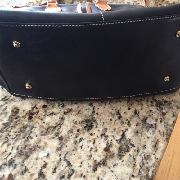 Dooney and Bourke - Picture 3 of 8